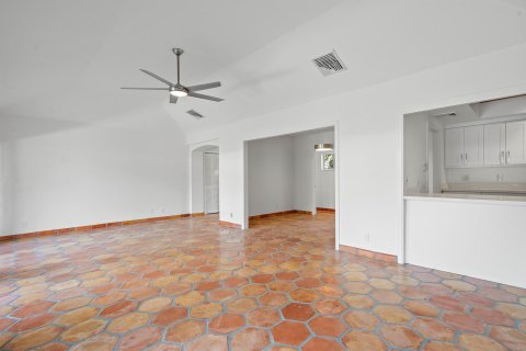 Copropriété à vendre à Manalapan, Floride: 2 chambres, 139.35 m2 № 941190 - photo 29