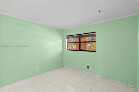 Condominio en venta en Miramar, Florida, 2 dormitorios, 76.18 m2 № 1362231 - foto 8