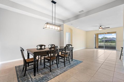 Villa ou maison à vendre à Bradenton, Floride: 3 chambres, 171.78 m2 № 1344235 - photo 5