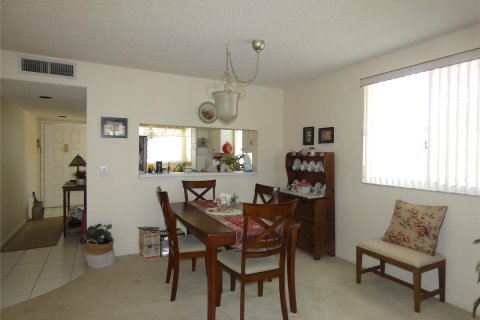 Condominio en venta en Tamarac, Florida, 2 dormitorios, 121.24 m2 № 1007690 - foto 13