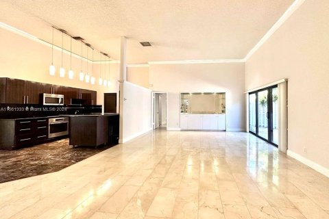 Villa ou maison à vendre à Hallandale Beach, Floride: 3 chambres, 150.87 m2 № 1098175 - photo 26