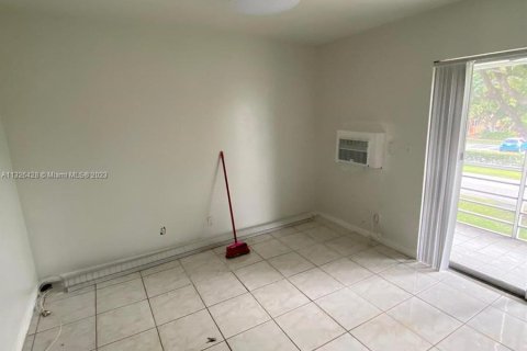 Copropriété à vendre à West Palm Beach, Floride: 1 chambre, 52.95 m2 № 270778 - photo 6