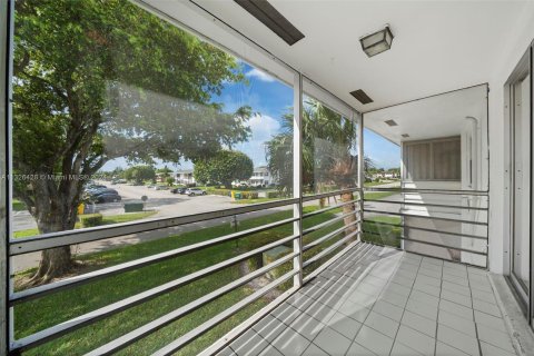 Condominio en venta en West Palm Beach, Florida, 1 dormitorio, 52.95 m2 № 270778 - foto 12
