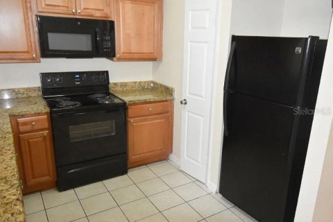 Casa en venta en Tampa, Florida, 3 dormitorios, 94.3 m2 № 1359612 - foto 5