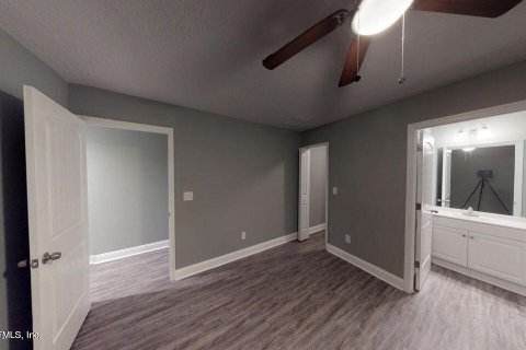 Duplex à vendre à Jacksonville, Floride: 6 chambres, 233 m2 № 773943 - photo 8