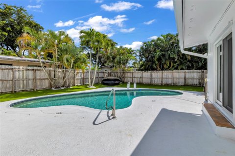 Casa en venta en Wilton Manors, Florida, 4 dormitorios, 197.42 m2 № 1009343 - foto 7