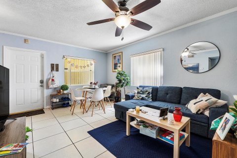 Condominio en venta en Wilton Manors, Florida, 2 dormitorios, 55.74 m2 № 1009379 - foto 25