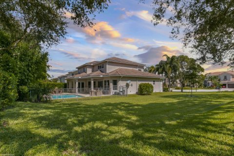 Villa ou maison à vendre à Lake Worth, Floride: 5 chambres, 337.51 m2 № 777380 - photo 4