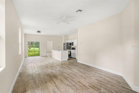 Villa ou maison à vendre à DeLand, Floride: 3 chambres, 127.37 m2 № 1252845 - photo 8