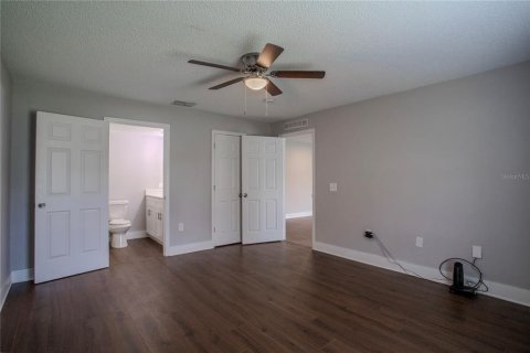 Casa en venta en Kissimmee, Florida, 6 dormitorios, 361.95 m2 № 1314249 - foto 19