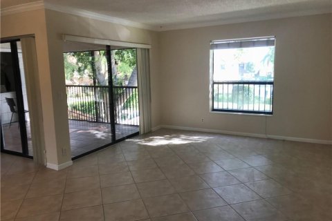 Condo in Coconut Creek, Florida, 2 bedrooms  № 972877 - photo 4