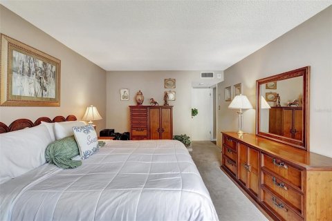 Condo in Clearwater, Florida, 2 bedrooms  № 1371746 - photo 30