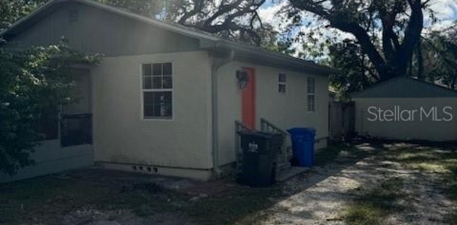 House in Tampa, Florida 2 bedrooms, 66.89 sq.m. № 1438989