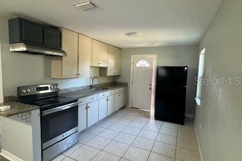 House in Tampa, Florida 2 bedrooms, 66.89 sq.m. № 1438989 - photo 8