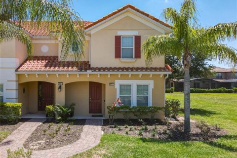 Adosado en venta en Davenport, Florida, 5 dormitorios, 228.54 m2 № 1311676 - foto 1