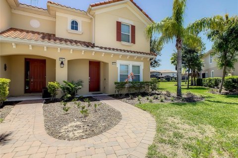 Adosado en venta en Davenport, Florida, 5 dormitorios, 228.54 m2 № 1311676 - foto 2