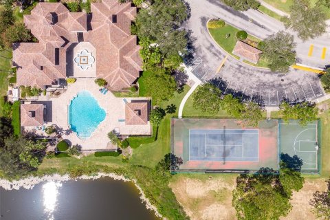 Copropriété à vendre à Orlando, Floride: 2 chambres, 94.76 m2 № 1311760 - photo 22