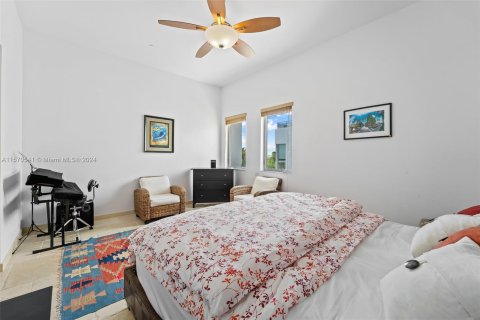 Купить таунхаус в Майами-Бич, Флорида 3 спальни, 222.32м2, № 1127228 - фото 29