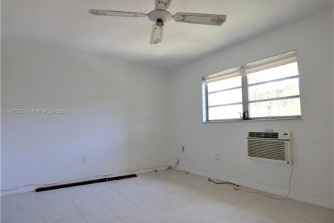 Купить кондоминиум в Норт-Майами-Бич, Флорида 1 спальня, 63.92м2, № 670382 - фото 16