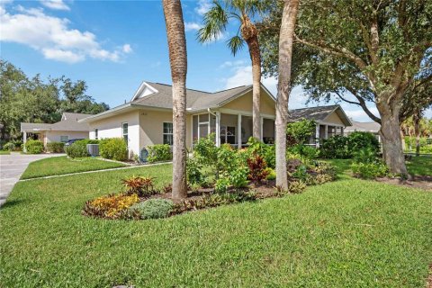 Casa en venta en Port Charlotte, Florida, 2 dormitorios, 110.65 m2 № 1386933 - foto 1