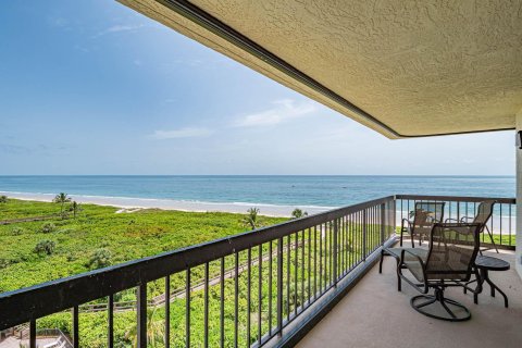 Copropriété à vendre à Hutchinson Island South, Floride: 3 chambres, 150.78 m2 № 862576 - photo 4