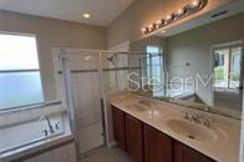 House in Kissimmee, Florida 3 bedrooms, 169.73 sq.m. № 1349208 - photo 23