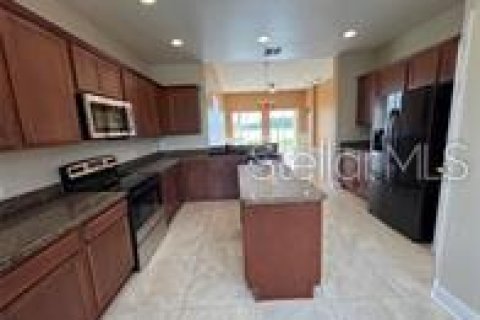 House in Kissimmee, Florida 3 bedrooms, 169.73 sq.m. № 1349208 - photo 13