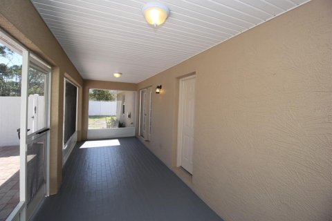 House in Palm Coast, Florida 2 bedrooms, 155.61 sq.m. № 1349210 - photo 27