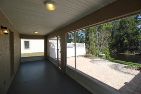 House in Palm Coast, Florida 2 bedrooms, 155.61 sq.m. № 1349210 - photo 26