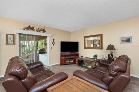 Townhouse in Orlando, Florida 2 bedrooms, 124.49 sq.m. № 1388787 - photo 22