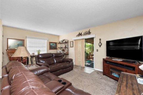 Adosado en venta en Orlando, Florida, 2 dormitorios, 124.49 m2 № 1388787 - foto 24