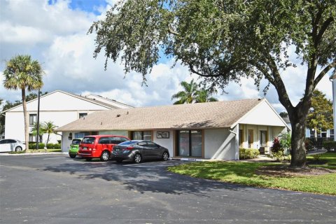 Copropriété à vendre à Orlando, Floride: 2 chambres, 103.12 m2 № 1411465 - photo 28