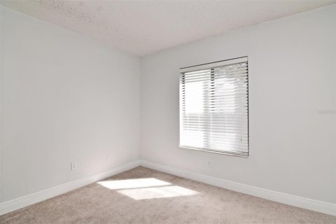 Condo in Orlando, Florida, 2 bedrooms  № 1411465 - photo 24