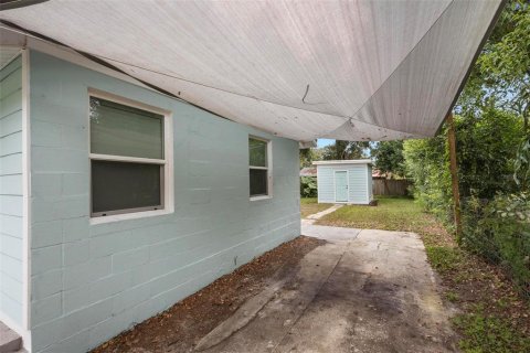 House in DeLand, Florida 2 bedrooms, 68.28 sq.m. № 1382549 - photo 2