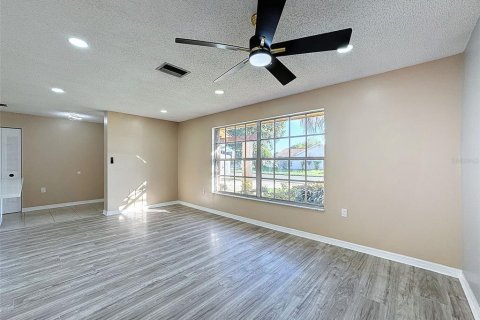 Casa en venta en New Port Richey, Florida, 3 dormitorios, 153.57 m2 № 1347359 - foto 9