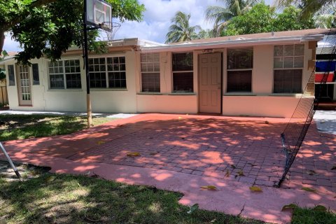 House in Fort Lauderdale, Florida 3 bedrooms, 135.45 sq.m. № 1231260 - photo 5