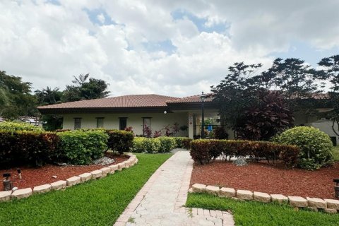 Copropriété à vendre à Boca Raton, Floride: 2 chambres, 112.97 m2 № 1231225 - photo 3