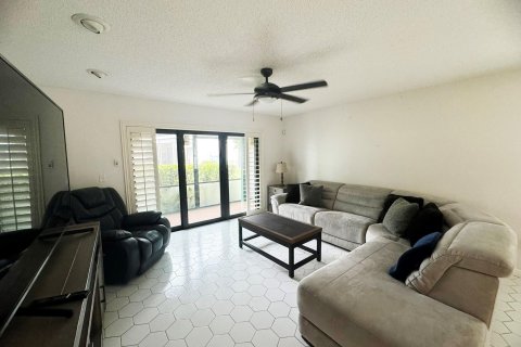 Copropriété à vendre à Boca Raton, Floride: 2 chambres, 112.97 m2 № 1231225 - photo 10