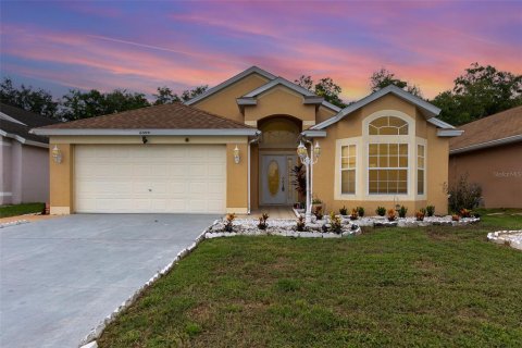 Casa en venta en Kissimmee, Florida, 3 dormitorios, 157.84 m2 № 1312985 - foto 1