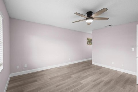 Casa en venta en Orlando, Florida, 4 dormitorios, 163.69 m2 № 1339996 - foto 15