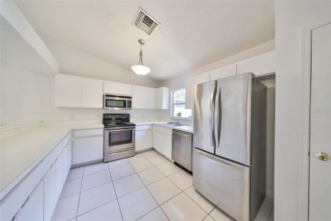 Villa ou maison à vendre à Tampa, Floride: 3 chambres, 127.09 m2 № 1339997 - photo 7