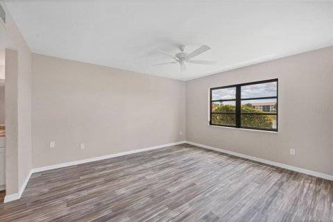 Copropriété à vendre à Punta Gorda, Floride: 2 chambres, 114.08 m2 № 1150331 - photo 22