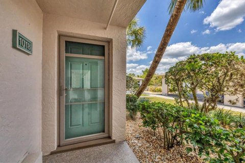 Copropriété à vendre à Punta Gorda, Floride: 2 chambres, 114.08 m2 № 1150331 - photo 3