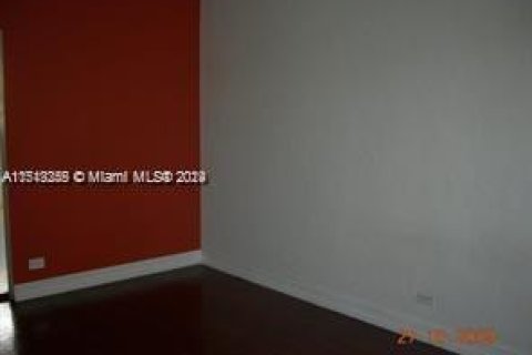 Condominio en venta en Miami Beach, Florida, 44.13 m2 № 944313 - foto 14