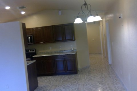 House in Boynton Beach, Florida 3 bedrooms, 100.71 sq.m. № 1142513 - photo 22