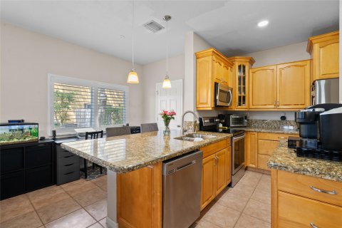 Adosado en venta en Miramar, Florida, 3 dormitorios, 124.21 m2 № 1187632 - foto 14