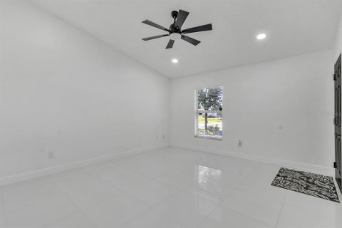 Duplex in Orlando, Florida 3 bedrooms, 97.27 sq.m. № 1083114 - photo 6