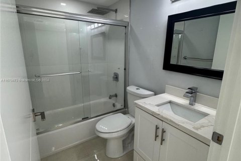 Condominio en venta en Miami, Florida, 2 dormitorios, 73.49 m2 № 1389602 - foto 4