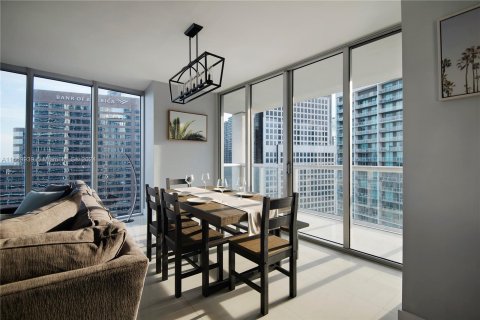 Condo in Miami, Florida, 2 bedrooms  № 1389649 - photo 13