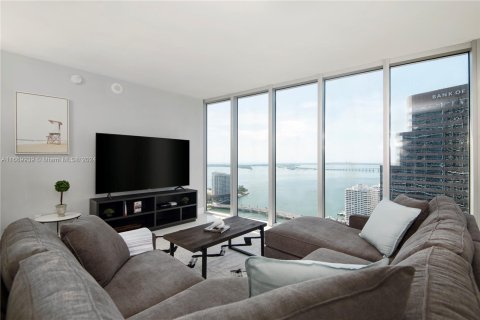 Condo in Miami, Florida, 2 bedrooms  № 1389649 - photo 2